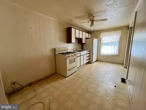 2509 Wagner Ave, Sparrows Point, MD 21219 photo 9