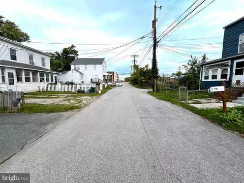 2509 Wagner Ave, Sparrows Point, MD 21219 photo 3