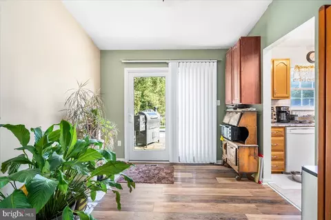 4415 Walnut Rd, Halethorpe, MD 21227 photo 10