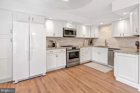 Kitchen - 41 Cedarcone Ct, Nottingham, MD 21236 photo 1 of 5