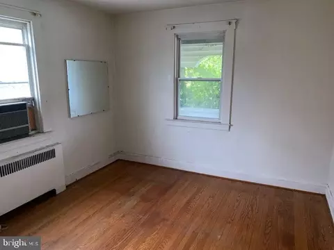 5509 Willys Ave, Halethorpe, MD 21227 photo 5