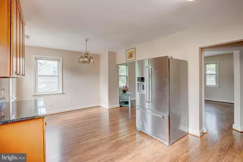 Entry Way - 4603 Benson Ave, Halethorpe, MD 21227 photo 1 of 5