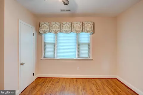 Bedroom - 4603 Benson Ave, Halethorpe, MD 21227 photo 2 of 5