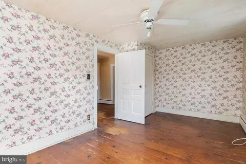 Bedroom - 6008 Williams Rd, Hydes, MD 21082 photo 3 of 6