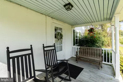 Exterior - 6008 Williams Rd, Hydes, MD 21082 photo 4 of 13