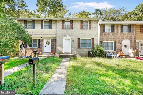 9218 Woodcreek Ct, Parkville, MD 21234