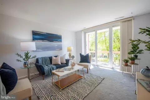 130 Slade Ave #207, Pikesville, MD 21208