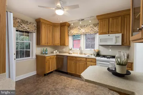 718 Anneslie Rd, Baltimore, MD 21212 photo 9