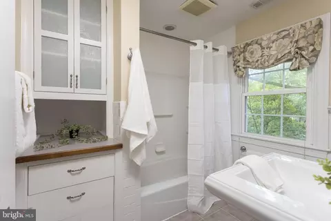 718 Anneslie Rd, Baltimore, MD 21212 photo 17