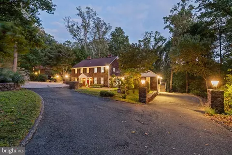 4032 Holly Knoll Dr, Glen Arm, MD 21057
