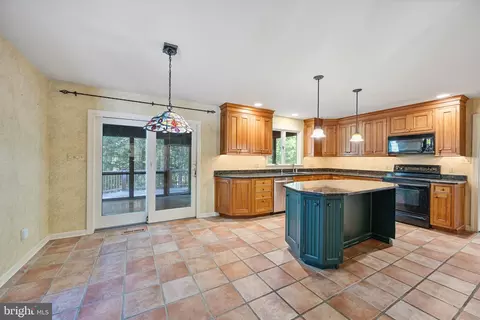 2202 Stockton Rd, Phoenix, MD 21131 photo 12