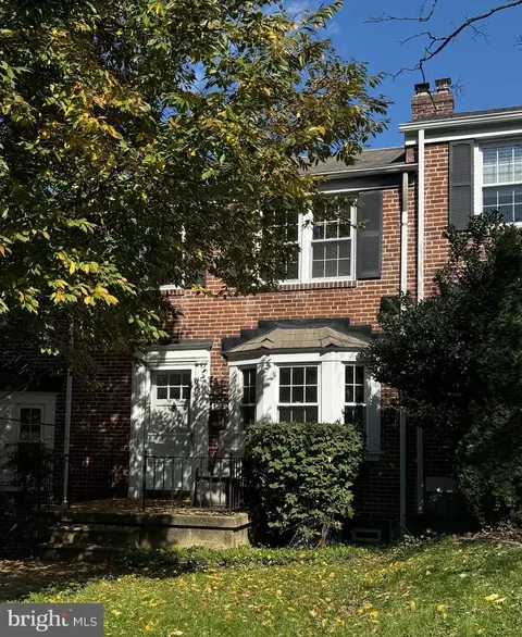 422 Chumleigh Rd, Baltimore, MD 21212