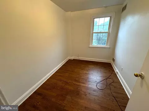422 Chumleigh Rd, Baltimore, MD 21212 photo 7