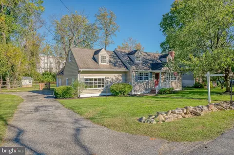 1807 Greenspring Dr, Lutherville Timonium, MD 21093