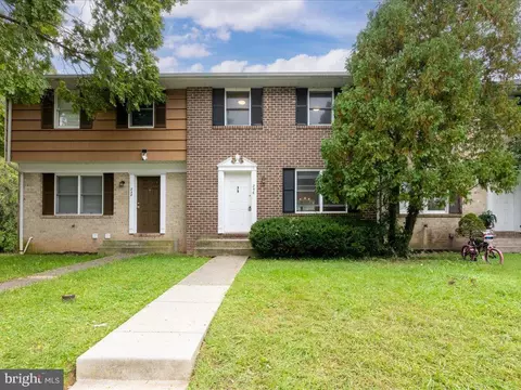 256 Cedarmere Cir, Owings Mills, MD 21117