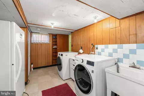 906 Arran, Idlewylde, MD 21239 photo 30