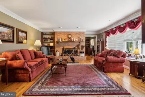 Living - 4108 Mount Carmel Rd, Upperco, MD 21155 photo 2 of 3