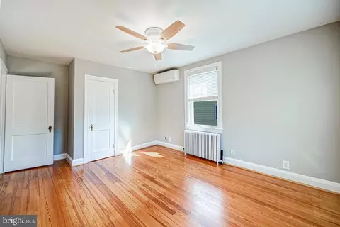Bedroom - 1243 Circle Dr, Halethorpe, MD 21227 photo 3 of 5