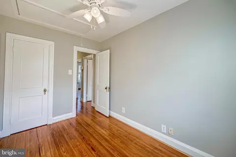 Bedroom - 1243 Circle Dr, Halethorpe, MD 21227 photo 2 of 5
