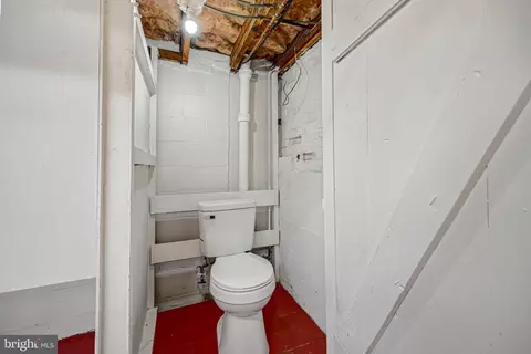 Bath - 1243 Circle Dr, Halethorpe, MD 21227 photo 2 of 2