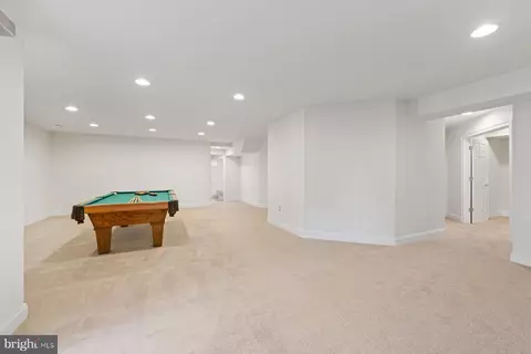 2736 Lightfoot Dr, Baltimore, MD 21209 photo 33