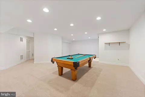 2736 Lightfoot Dr, Baltimore, MD 21209 photo 32