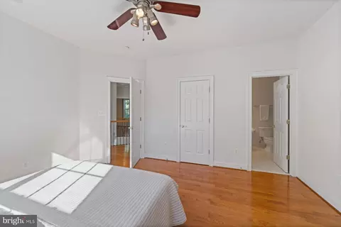 2736 Lightfoot Dr, Baltimore, MD 21209 photo 23
