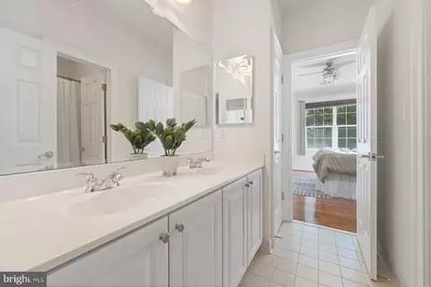 2736 Lightfoot Dr, Baltimore, MD 21209 photo 27