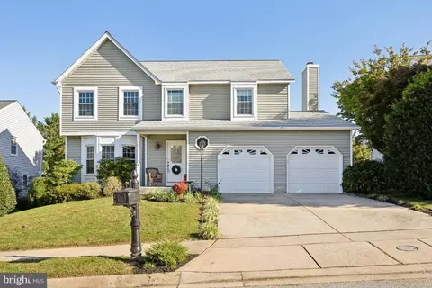 3 Moss View Ct, Catonsville, MD 21228