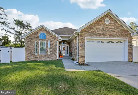513 Dorchester Rd, Catonsville, MD 21228
