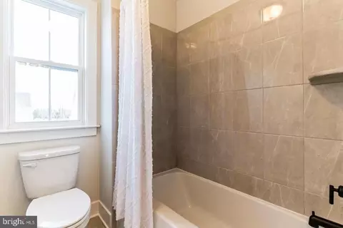 Bath - 4310 Klosterman Ave, Nottingham, MD 21236 photo 1 of 1