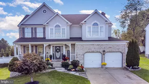 12 Quelet Ct, Nottingham, MD 21236