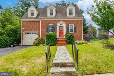 118 Maiden Choice Ln, Catonsville, MD 21228