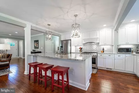805 Morris Ave, Lutherville Timonium, MD 21093