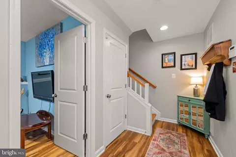 Entry Way - 2043 Case Rd, Dundalk, MD 21222 photo 3 of 3