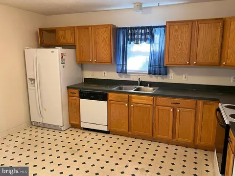9300 Sea Point Rd, Sparrows Point, MD 21219 photo 10