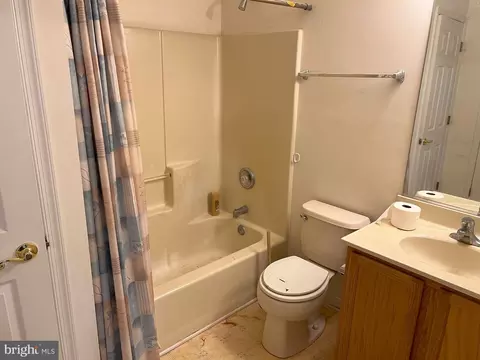 9300 Sea Point Rd, Sparrows Point, MD 21219 photo 14