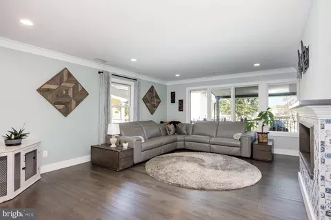 Living - 1102 Burke Rd, Middle River, MD 21220 photo 1 of 2