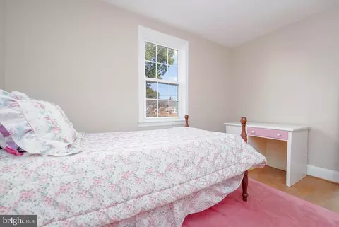Bedroom - 138 Murdock Rd, Baltimore, MD 21212 photo 4 of 7