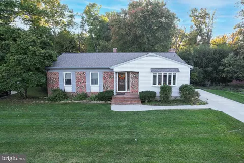 6427 Clifton Forge Cir, Catonsville, MD 21228