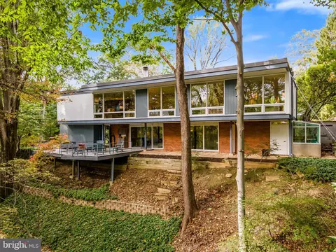 2011 Indian Head Rd, Towson, MD 21204