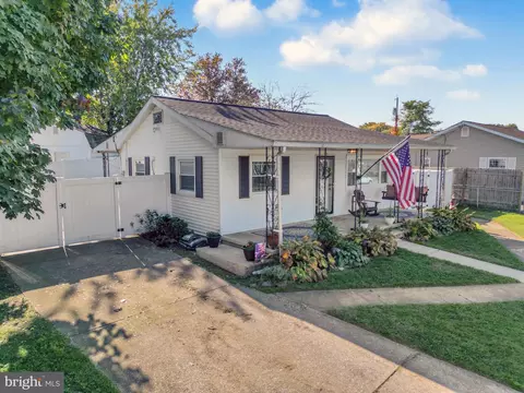 46 Longeron Dr, Middle River, MD 21220