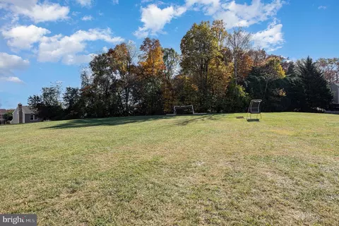 19 Hurst Ct, Nottingham, MD 21236 photo 28