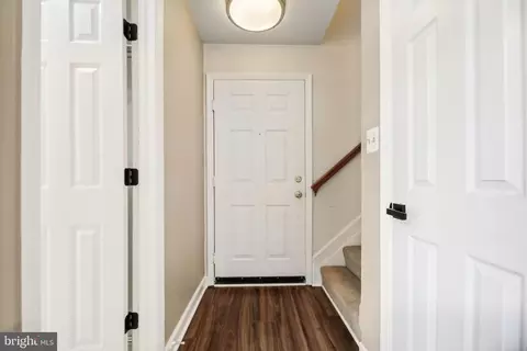 Entry Way - 2309 Falls Gable Ln #D, Baltimore, MD 21209 photo 1 of 5