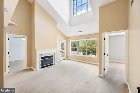 Living - 2309 Falls Gable Ln #D, Baltimore, MD 21209 photo 3 of 3