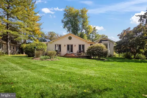 Exterior - 7910 Springway Rd, Towson, MD 21204 photo 2 of 3
