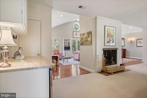 Entry Way - 7910 Springway Rd, Towson, MD 21204 photo 1 of 3