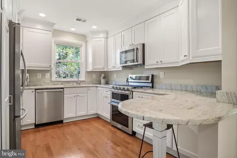 Kitchen - 7910 Springway Rd, Towson, MD 21204 photo 1 of 2