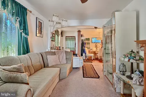 7123 Campfield Rd, Gwynn Oak, MD 21207