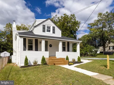 Exterior - 7412 Beech Ave, Baltimore, MD 21206 photo 4 of 7